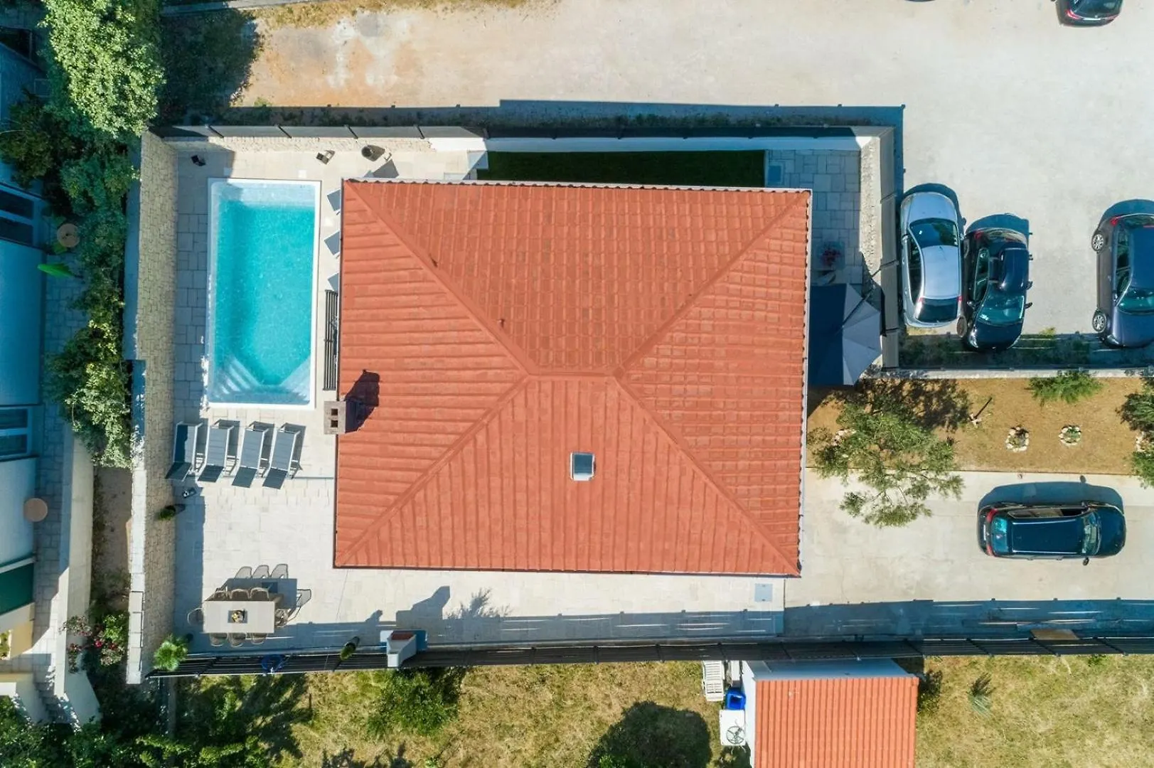 Luxury Villa Magic With Swimming Pool Baska