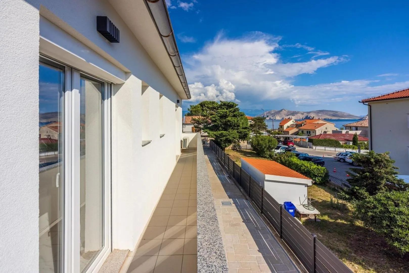 Luxury Villa Magic With Swimming Pool Baska