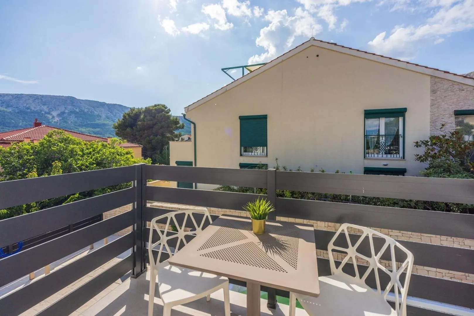 Luxury Villa Magic With Swimming Pool Baska